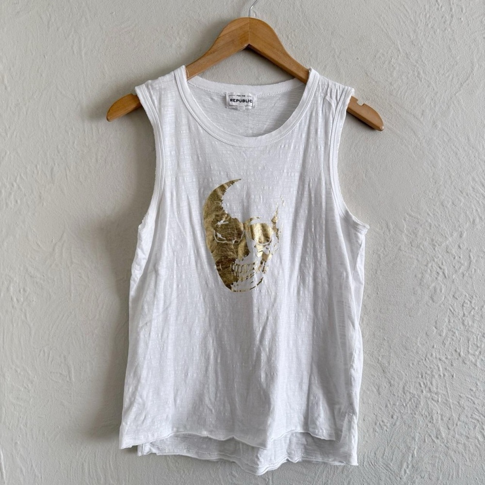 ⚡️10$ sale⚡️ For The Republic White & Gold Skull Graphic Tank Top Size S